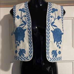 Rebellion White and Blue Floral Vest